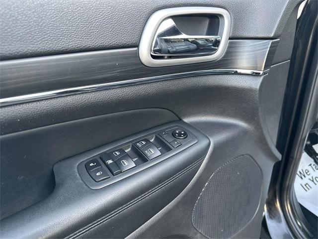 used 2020 Jeep Grand Cherokee car, priced at $18,889