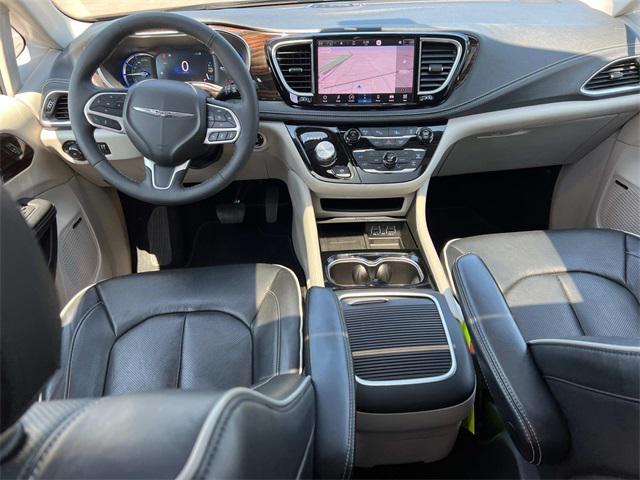 used 2022 Chrysler Pacifica Hybrid car, priced at $32,990