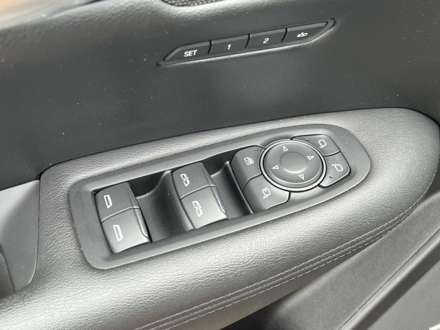 used 2018 Cadillac XT5 car, priced at $24,990