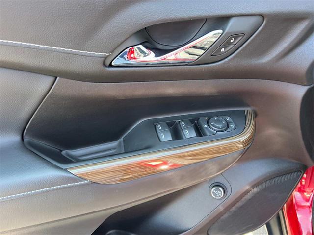 used 2023 GMC Acadia car, priced at $31,288