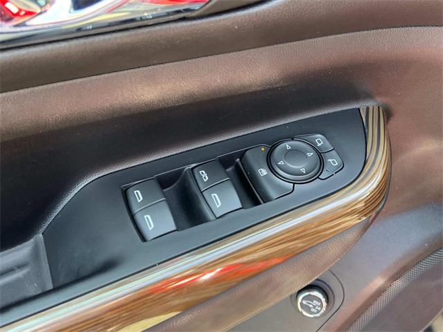 used 2023 GMC Acadia car, priced at $31,288