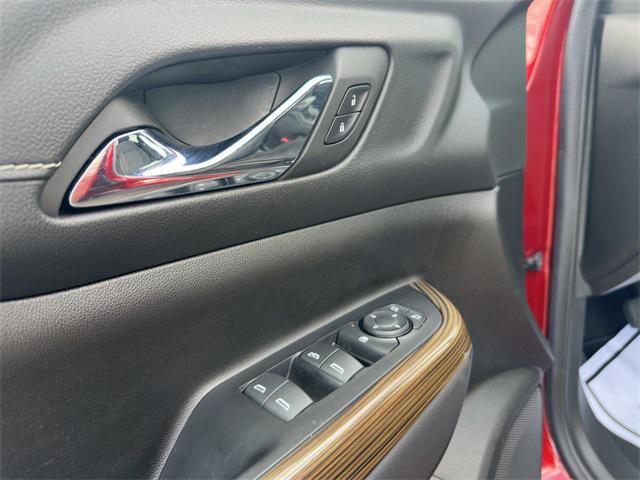 used 2023 GMC Acadia car, priced at $32,990