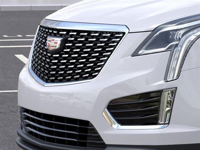 new 2025 Cadillac XT5 car, priced at $43,011