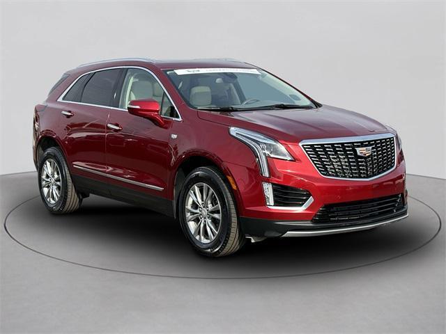 used 2022 Cadillac XT5 car, priced at $33,889