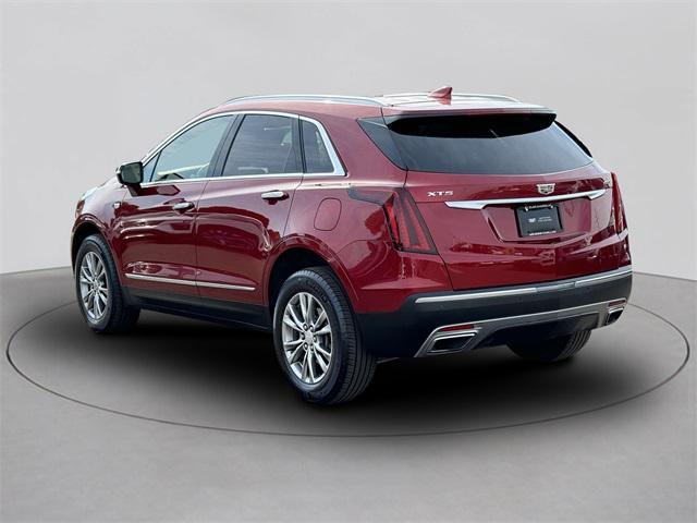 used 2022 Cadillac XT5 car, priced at $33,889