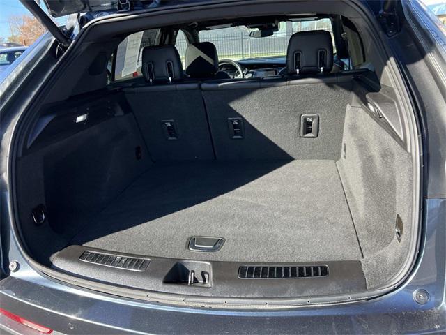 used 2019 Cadillac XT4 car, priced at $21,998