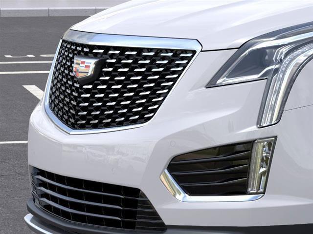 new 2025 Cadillac XT5 car, priced at $50,562