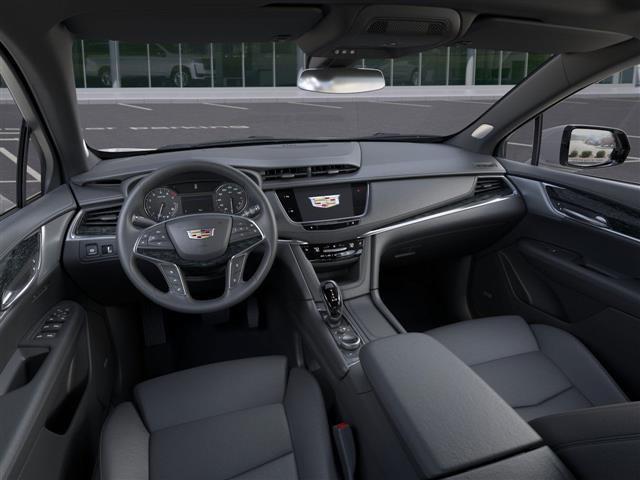 new 2025 Cadillac XT5 car, priced at $50,562