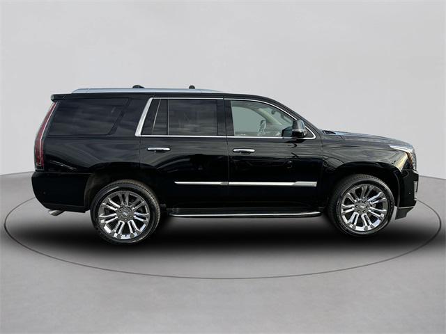 used 2020 Cadillac Escalade car, priced at $33,890