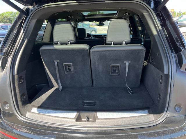 used 2022 Cadillac XT6 car, priced at $34,888