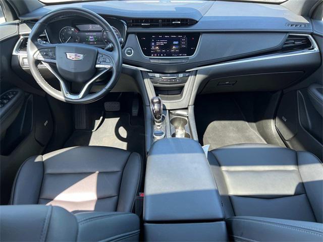 used 2022 Cadillac XT6 car, priced at $34,888
