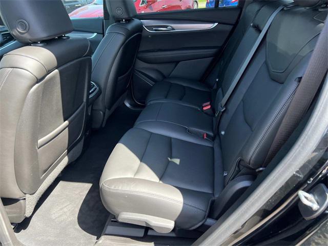 used 2022 Cadillac XT6 car, priced at $34,888