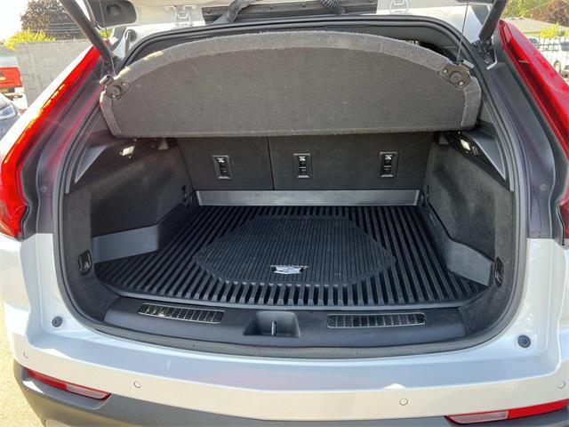 used 2022 Cadillac XT4 car, priced at $26,998