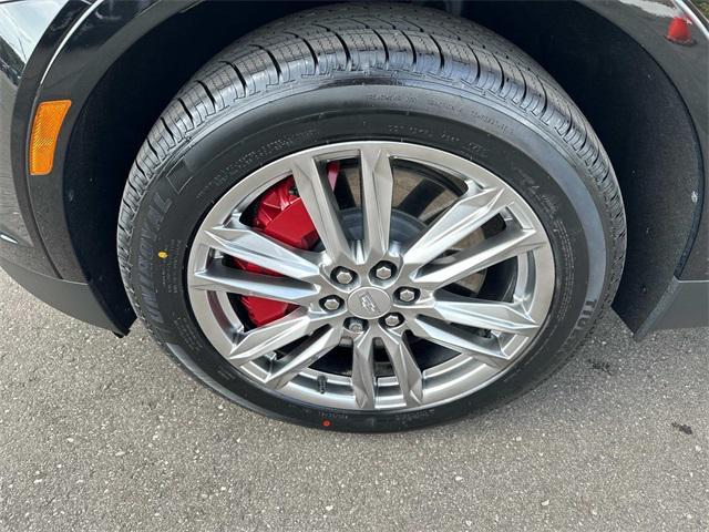 used 2022 Cadillac XT5 car, priced at $37,997
