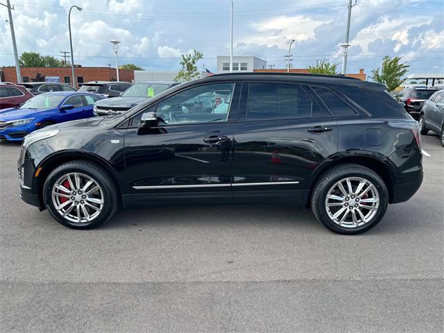 used 2022 Cadillac XT5 car, priced at $37,997