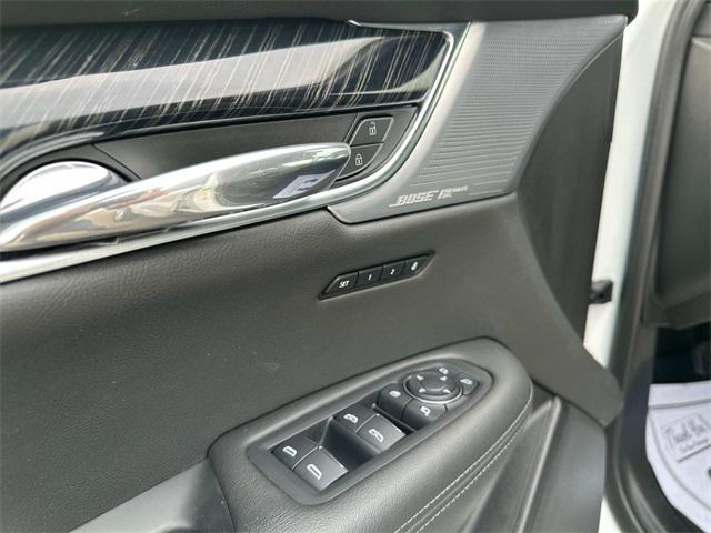 used 2022 Cadillac XT6 car, priced at $36,895