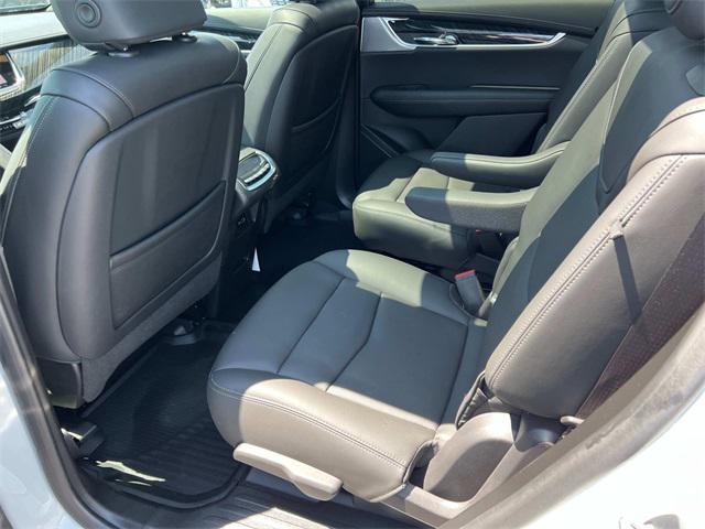 used 2022 Cadillac XT6 car, priced at $35,898