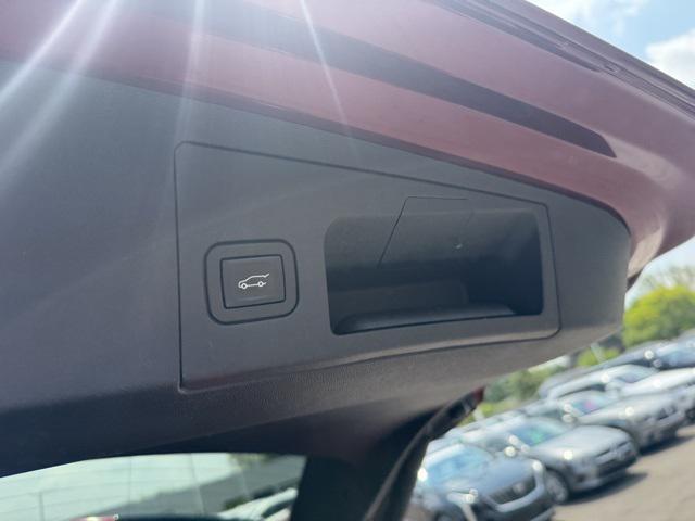 used 2018 Cadillac XT5 car, priced at $17,990