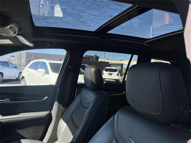 used 2023 Cadillac XT6 car, priced at $36,990