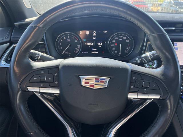 used 2023 Cadillac XT6 car, priced at $36,990