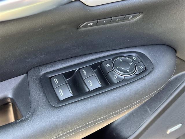 used 2023 Cadillac XT5 car, priced at $34,998