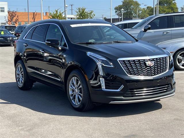 used 2023 Cadillac XT5 car, priced at $34,998