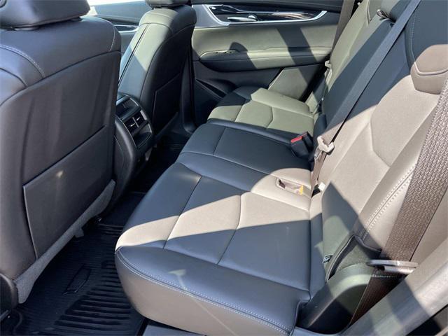 used 2023 Cadillac XT5 car, priced at $34,998
