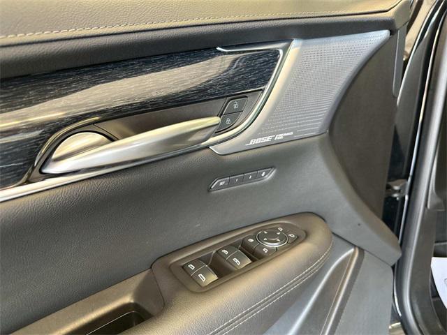 used 2023 Cadillac XT5 car, priced at $36,990