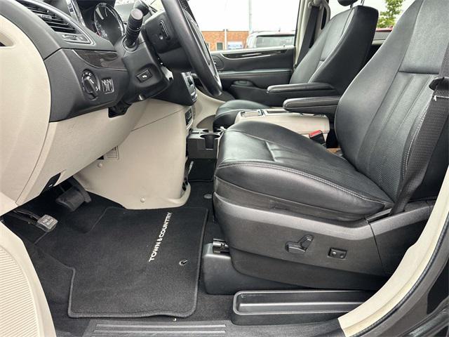 used 2014 Chrysler Town & Country car, priced at $11,890