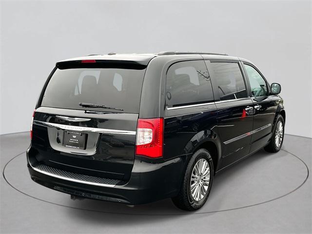 used 2014 Chrysler Town & Country car, priced at $11,890