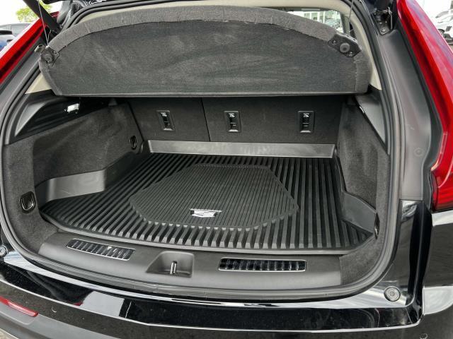 used 2021 Cadillac XT4 car, priced at $28,990