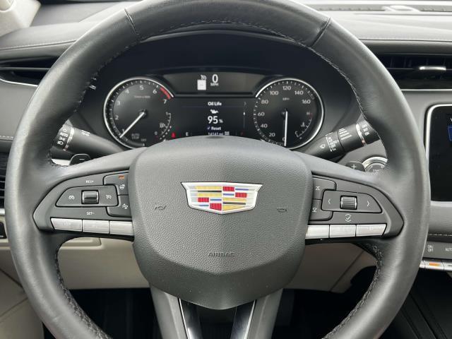 used 2021 Cadillac XT4 car, priced at $28,990