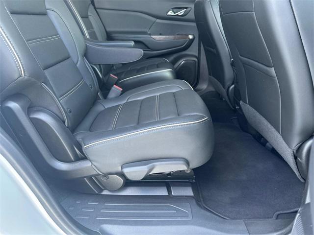 used 2022 GMC Acadia car, priced at $34,888