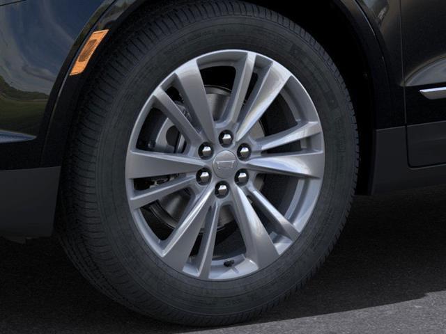 new 2025 Cadillac XT5 car, priced at $50,044