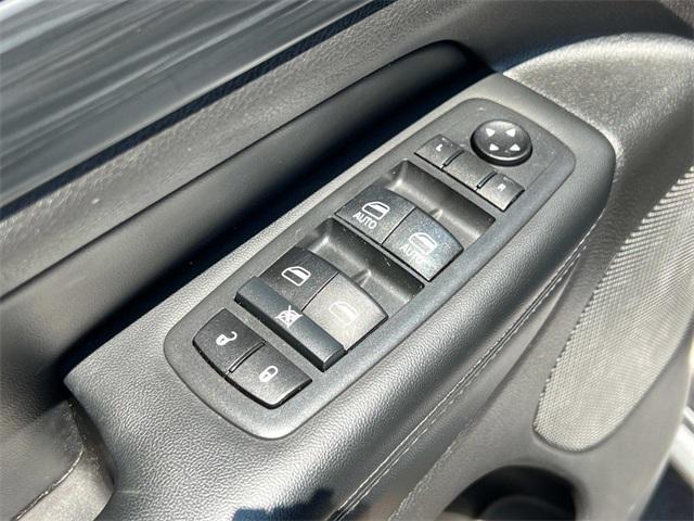 used 2020 Jeep Grand Cherokee car, priced at $23,880