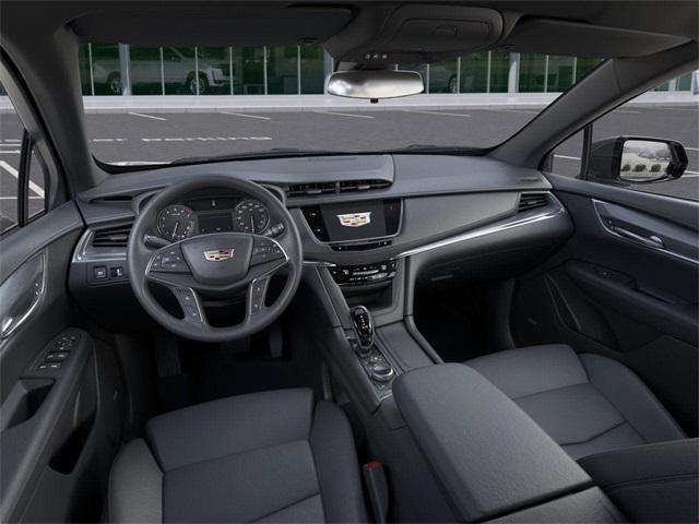 new 2025 Cadillac XT5 car, priced at $43,944