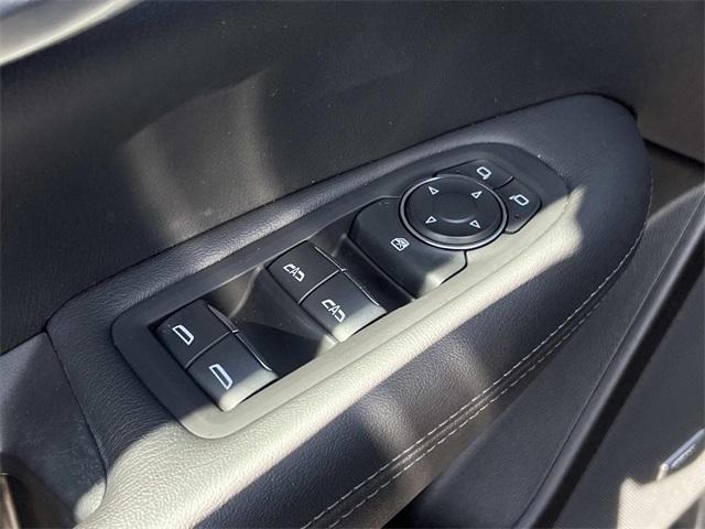 used 2023 Cadillac XT5 car, priced at $29,889