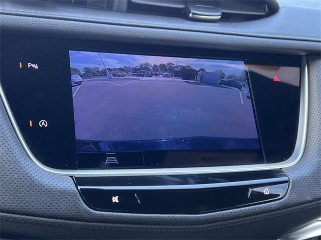 used 2023 Cadillac XT5 car, priced at $29,889