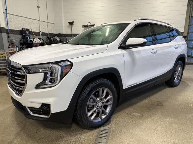 used 2022 GMC Terrain car, priced at $25,990