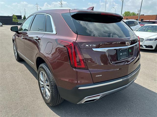 used 2022 Cadillac XT5 car, priced at $33,889