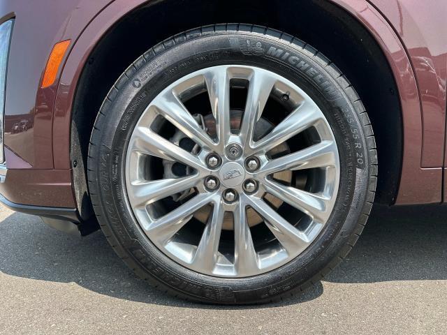 used 2022 Cadillac XT6 car, priced at $34,998