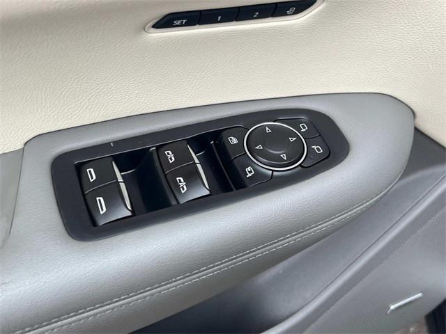 used 2022 Cadillac XT6 car, priced at $34,898