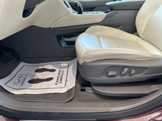 used 2022 Cadillac XT6 car, priced at $34,998