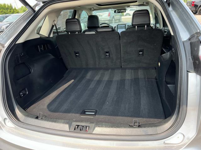 used 2022 Ford Edge car, priced at $24,990