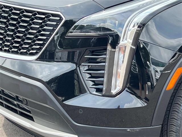 used 2023 Cadillac XT4 car, priced at $33,990