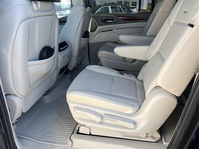 used 2024 Cadillac Escalade ESV car, priced at $94,990