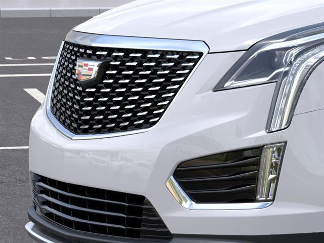 new 2025 Cadillac XT5 car, priced at $50,221