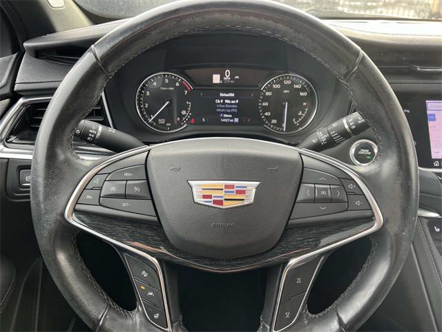used 2023 Cadillac XT5 car, priced at $32,990