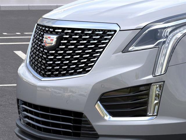 new 2025 Cadillac XT5 car, priced at $42,013