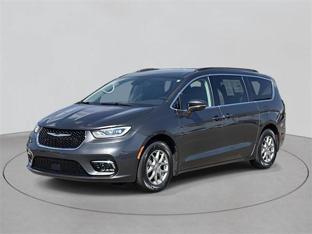 used 2021 Chrysler Pacifica car, priced at $28,998